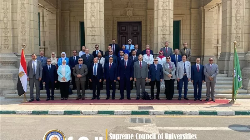 الأعلى للجامعات يعتمد ضوابط جديدة للتداول الآمن وإدارة المخلفات