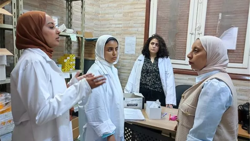مدير صحة الإسماعيلية تتفقد عيادتي الجلدية والنفسية..صور