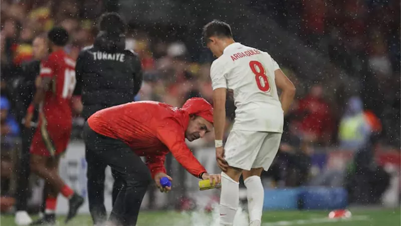 جولر يغيب عن مباراة تركيا أمام أيسلندا في دوري الأمم الأوروبية
