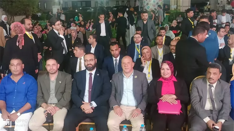 ختام معسكر حملة بشبابها بنادي الرياضات البحرية بالغردقة