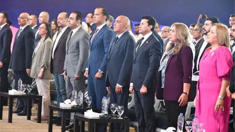 وزير الشباب والرياضة يشهد افتتاح النسخة الأولى من منتدى الإعلام الرياضي
