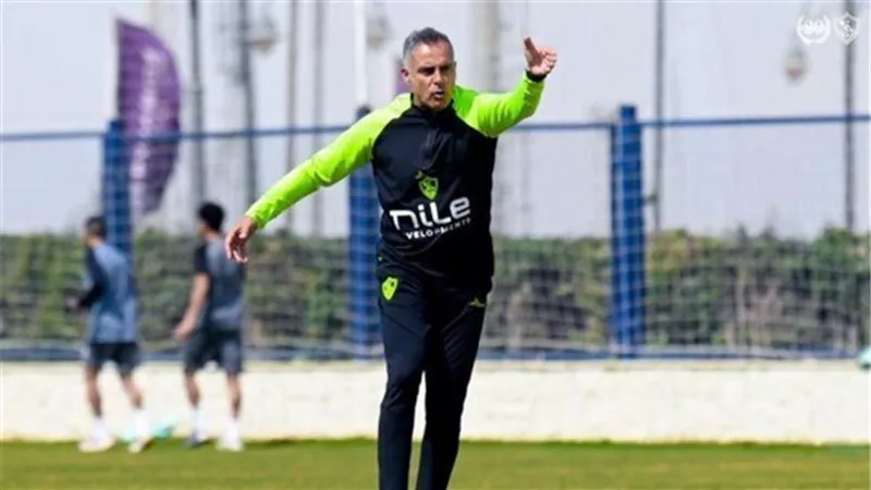 جوميز يمنح لاعبي الزمالك راحة من التدريبات