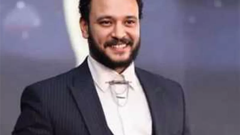 أحمد خالد صالح بطل هنا لزاهد فى 