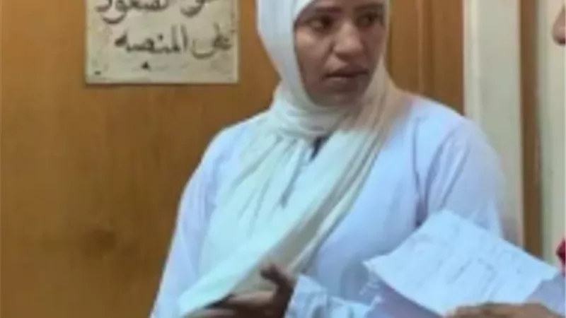 الحكم على شريكة سفاح التجمع.. بعد قليل
