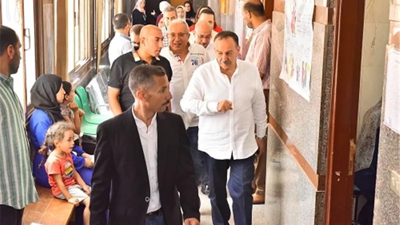 محافظ أسيوط يتفقد مركز رعاية الأمومة والطفولة ومكتب صحة بندر خامس