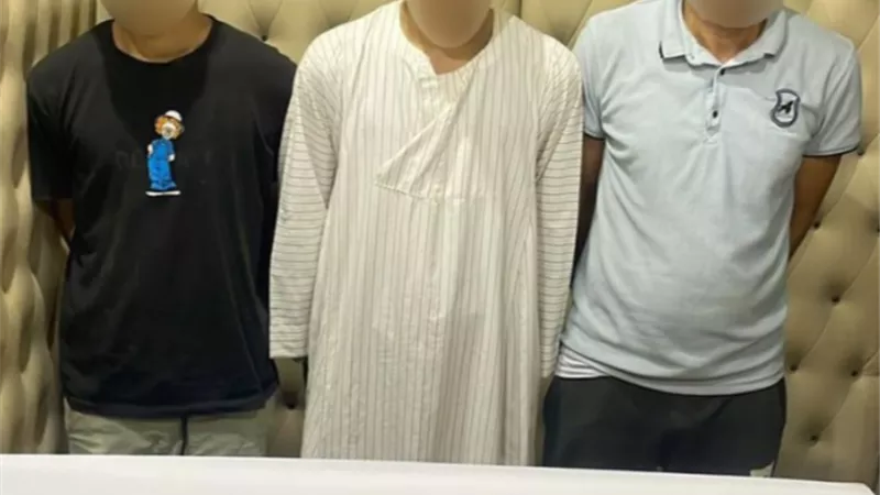 سرق المحل.. ضبط 3 أشخاص احتجزوا عاملا في القاهرة