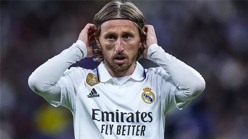مودريتش يحسم موقفه من الاعتزال