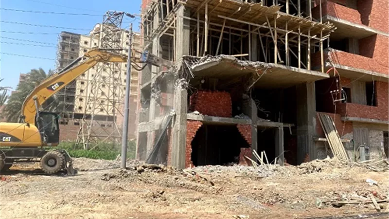 محافظ أسيوط: إزالة 33 حالة تعدي على أملاك دولة وأراضي زراعية
