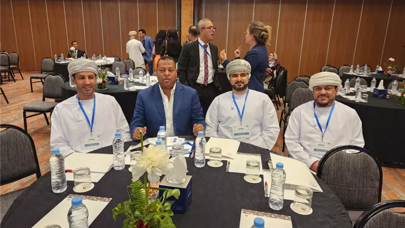 عمال مصر يشارك مؤتمر 