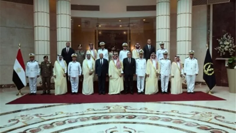 وزير الداخلية يودع نظيره السعودى عقب زيارته لمصر