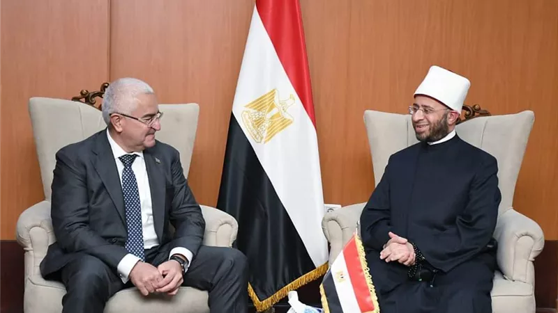 وزير الأوقاف يستقبل سفير أذربيجان بالقاهرة