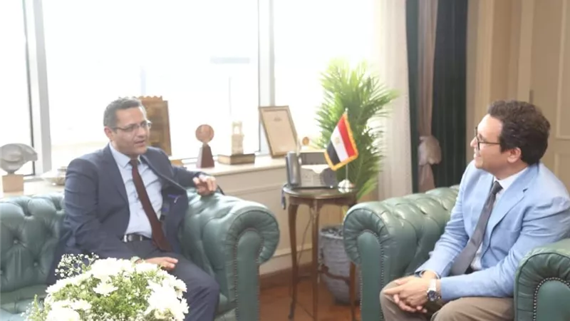 نقيب الصحفيين ووزير الثقافة يبحثان سبل التعاون المشترك نحو إثراء المشهد الثقافي والصحفي