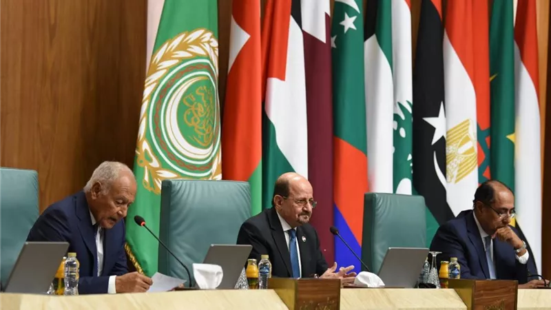 أبو الغيط يهنئ وزير الخارجية بتوليه منصبه الجديد في افتتاح الدورة الوزارية لمجلس الجامعة العربية