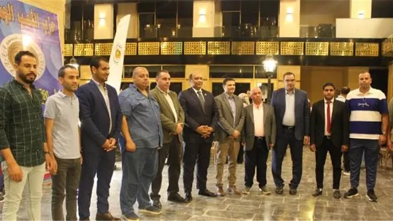 أمانة حزب الشعب الجمهورى ببدر تفتتح معرض للمستلزمات المدرسية.. صور