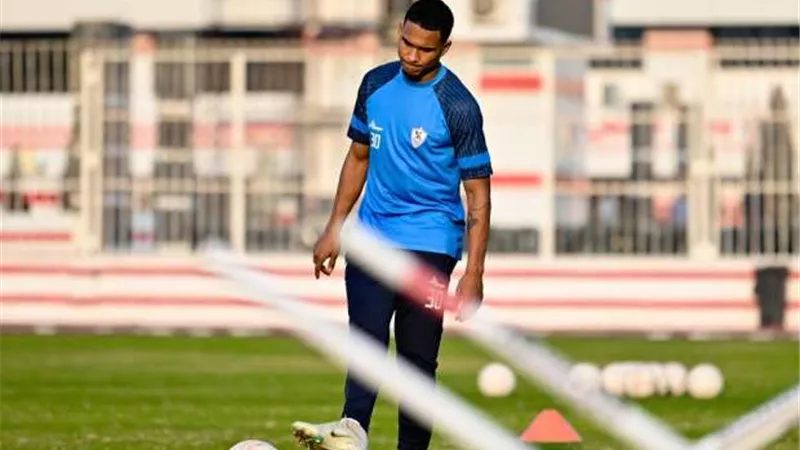 سيف الجزيزري ينتظم في تدريبات الزمالك عقب عودته من تونس