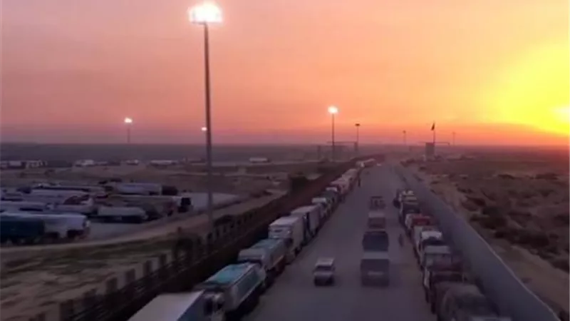 القاهرة الإخبارية:إسرائيل تمنع دخول المساعدات الإنسانية لقطاع غزة