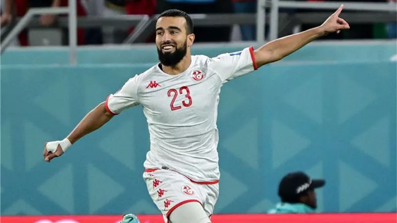 التونسي نعيم السليتي يكشف حقيقة وجود مفاوضات مع الزمالك