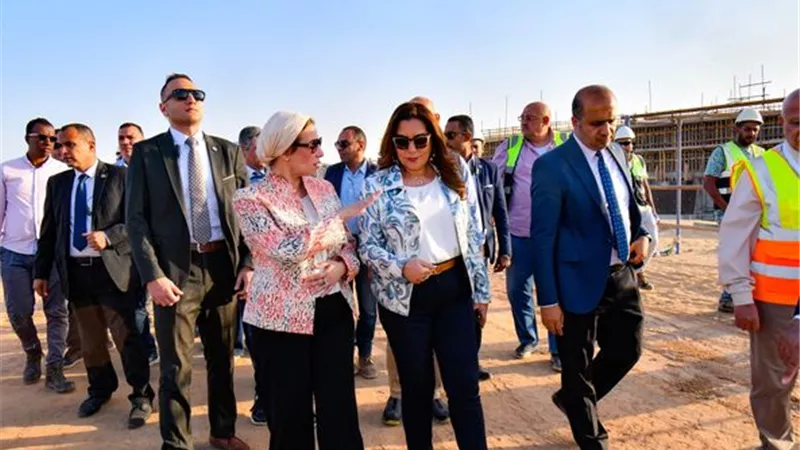 الأولى من نوعها.. وزيرة البيئة: نسابق الزمن لتشغيل مدينة المخلفات