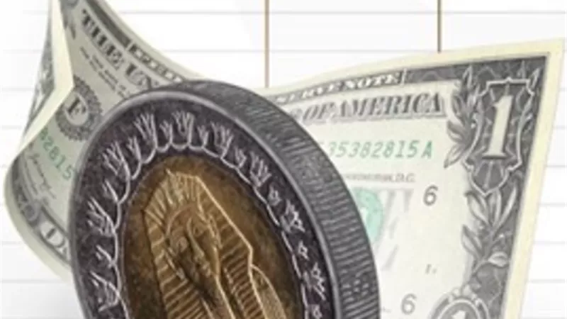 الدولار يخسر 3 قروش أمام الجنيه خلال تعاملات اليوم