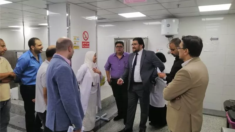مدير عام فرع التأمين الصحى بطنطا يتفقد مستشفى المجمع الطبي