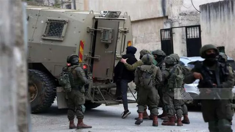 هيئة الأسرى: الاحتلال شن حملة اعتقالات واسعة طالت 40 فلسطينيا