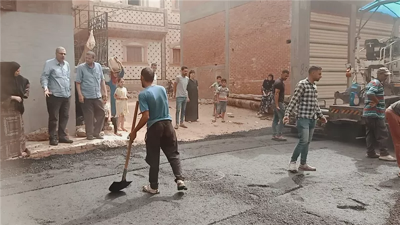 محافظ كفرالشيخ يعلن استكمال أعمال رصف شارعي الجمهورية والبنك الأهلي
