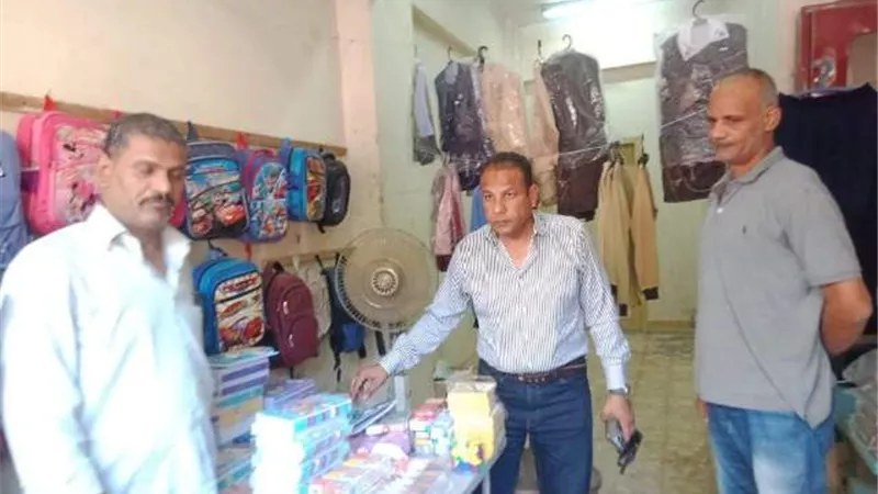رئيس مدينة ابوقرقاص يفتتح معرض