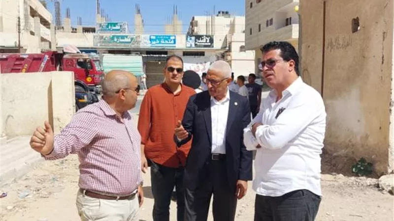 محافظ شمال سيناء يتفقد المناطق الخدمية بالشيخ زويد