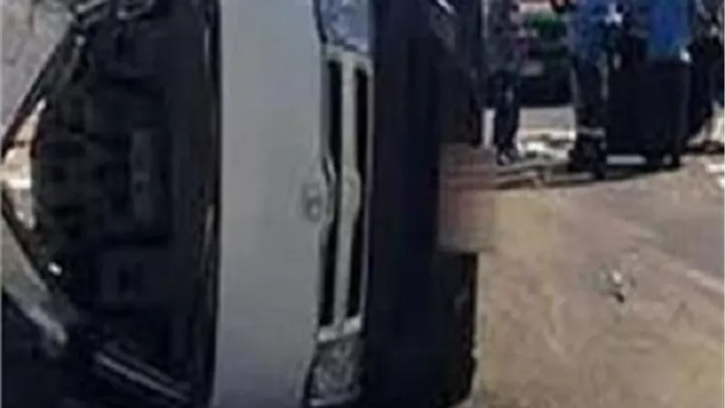 إصابة 9 أشخاص في انقلاب سيارة ميكروباص بطريق شبرا بنها الحر