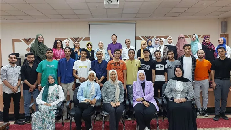 جامعة عين شمس تنظم دورة تدريبية حول الصناعات الكيماوية