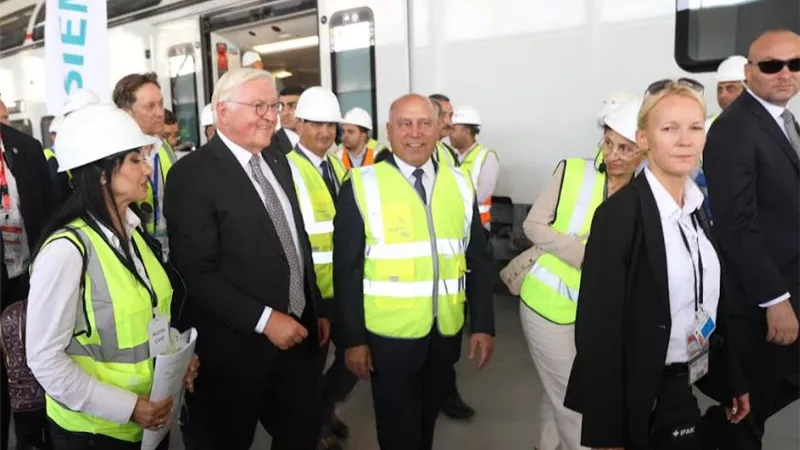 الرئيس الألماني يزور محطة العاصمة بمشروع الخط الأول