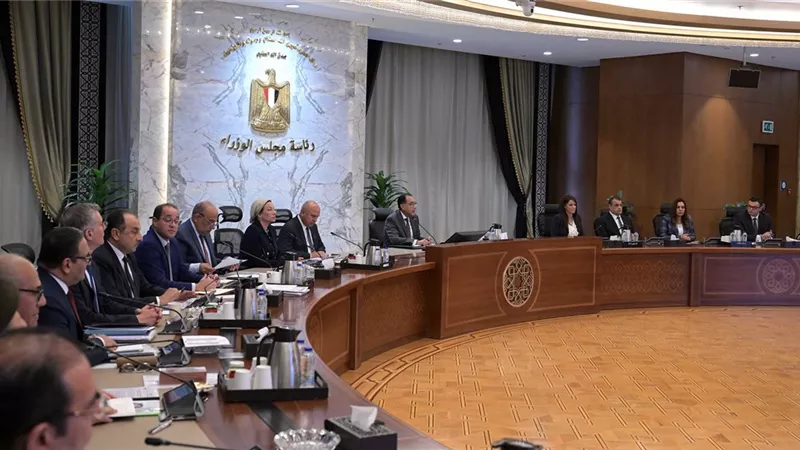 رئيس الوزراء: ملف الصناعة يشغل أولوية متقدمة على أجندة عمل الدولة