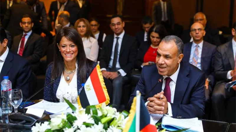 وزيرة التخطيط: الحكومة حريصة على تشجيع جذب الاستثمارات الكويتية