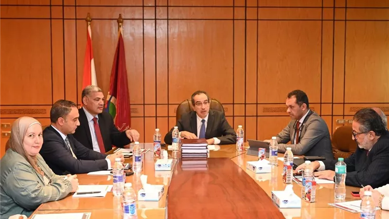 جامعة الفيوم .. تستقبل لجنة تقييم أفضل جامعة صديقة للبيئة