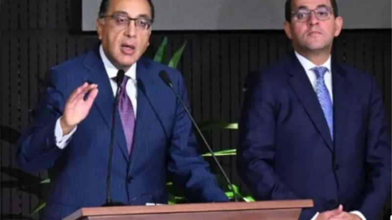 ما العائد من حزمة التسهيلات الضريبية الجديدة؟.. أستاذ اقتصاد يجيب