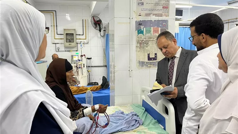 فريق طبى من وزارة الصحة والسكان يفاجئ مستشفى ابشواى المركزى
