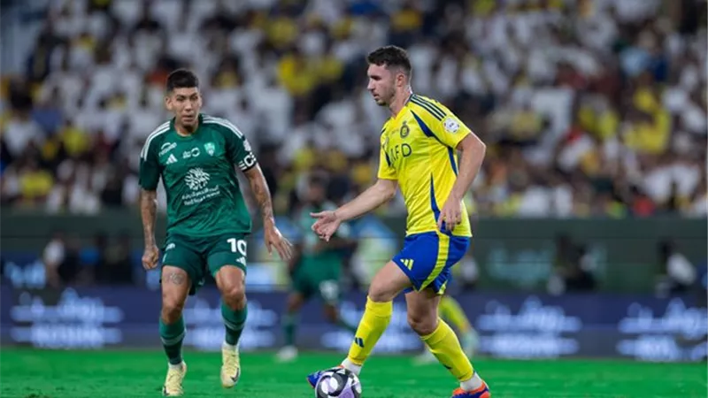 التعادل السلبي يحسم الشوط الأول من قمة النصر والأهلي بالدورى السعودي