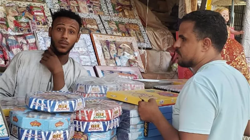 المرور علي ١٧٩ منشأة غذائية بمراكز محافظة قنا