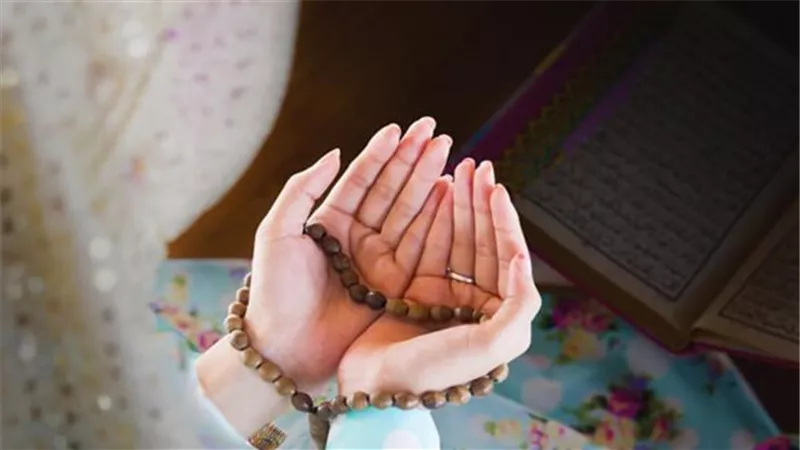ما يستحب للمسلم بعد سلامه من صلاة الوتر