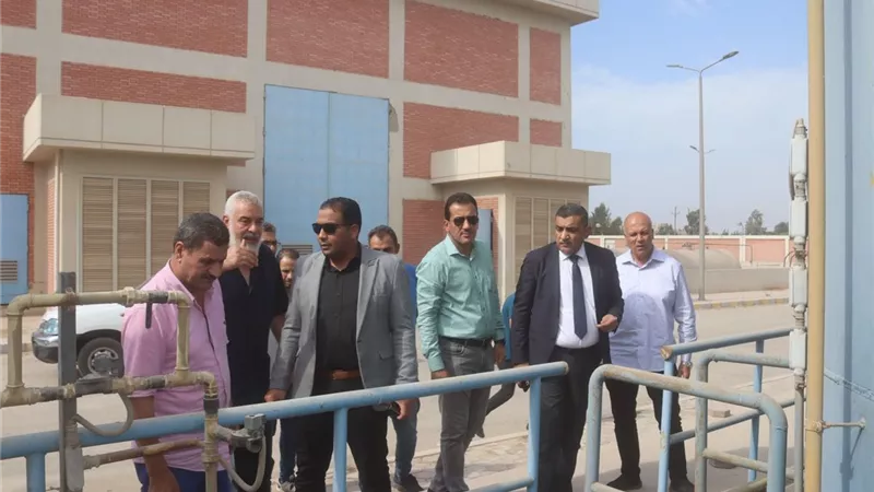 جولة ميدانية لمسئولي الإسكان بمحطات مياه العاشر من رمضان