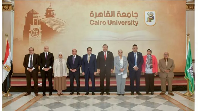 رئيس جامعة القاهرة يستقبل رئيس هيئة الاعتماد والرقابة الصحية