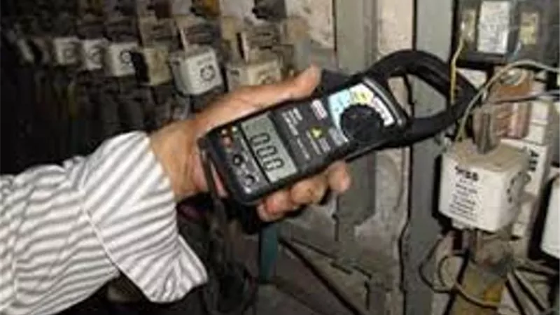 ضبط 1750 قضية ظواهر سلبية و12 ألف سرقة تيار كهربائى