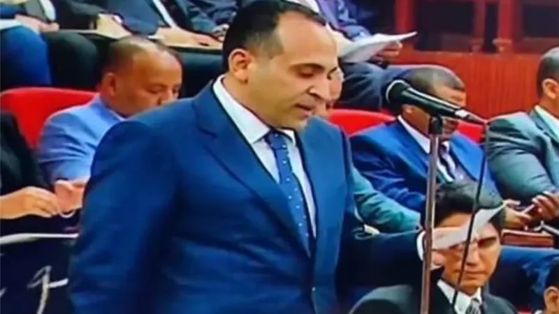 نائب مسيحي يجدد فرش مسجد ببنى سويف بمناسبة ذكري المولد النبوي