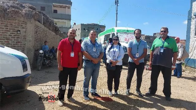 علاج ٩٩٥ مواطنا بالمجان في قافلة طبية بدمياط