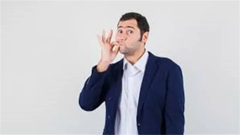 من صحيح السنة كَثرةُ الكلامِ تُكثِرُ من زلات اللِّسانِ