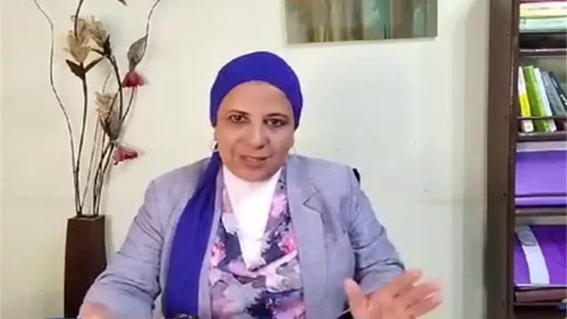 كيف نربي أبناءنا بدون مقارنة او نقد؟.. فيديو
