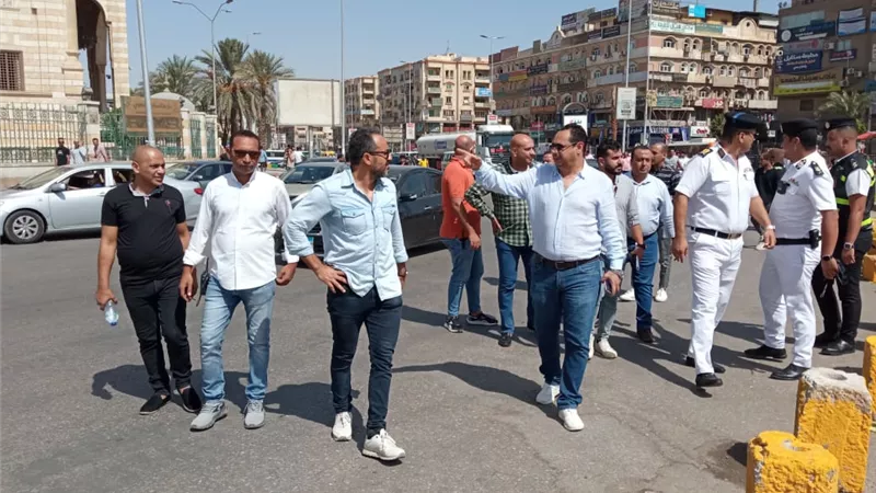 محمد مصطفى: نقل موقف السرفيس بالحصري يساهم في تنظيم حركة المرور