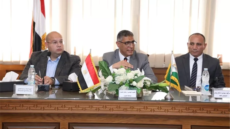 محافظ الجيزة يتابع تحسين الخدمات الصحية بالصف وأبوالنمرس