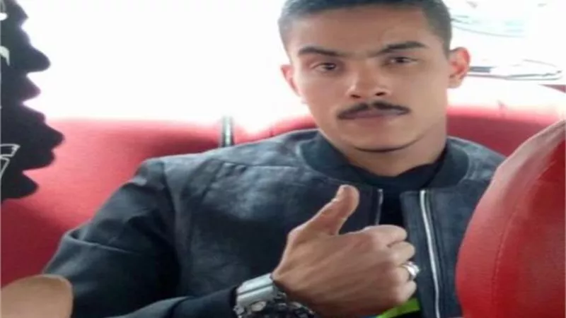 قتل عمه ومزق جسد أمه بسلاح أبيض في بشتيل