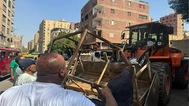 الجيزة تعيد الانضباط بمحيط سوق البطران بالهرم